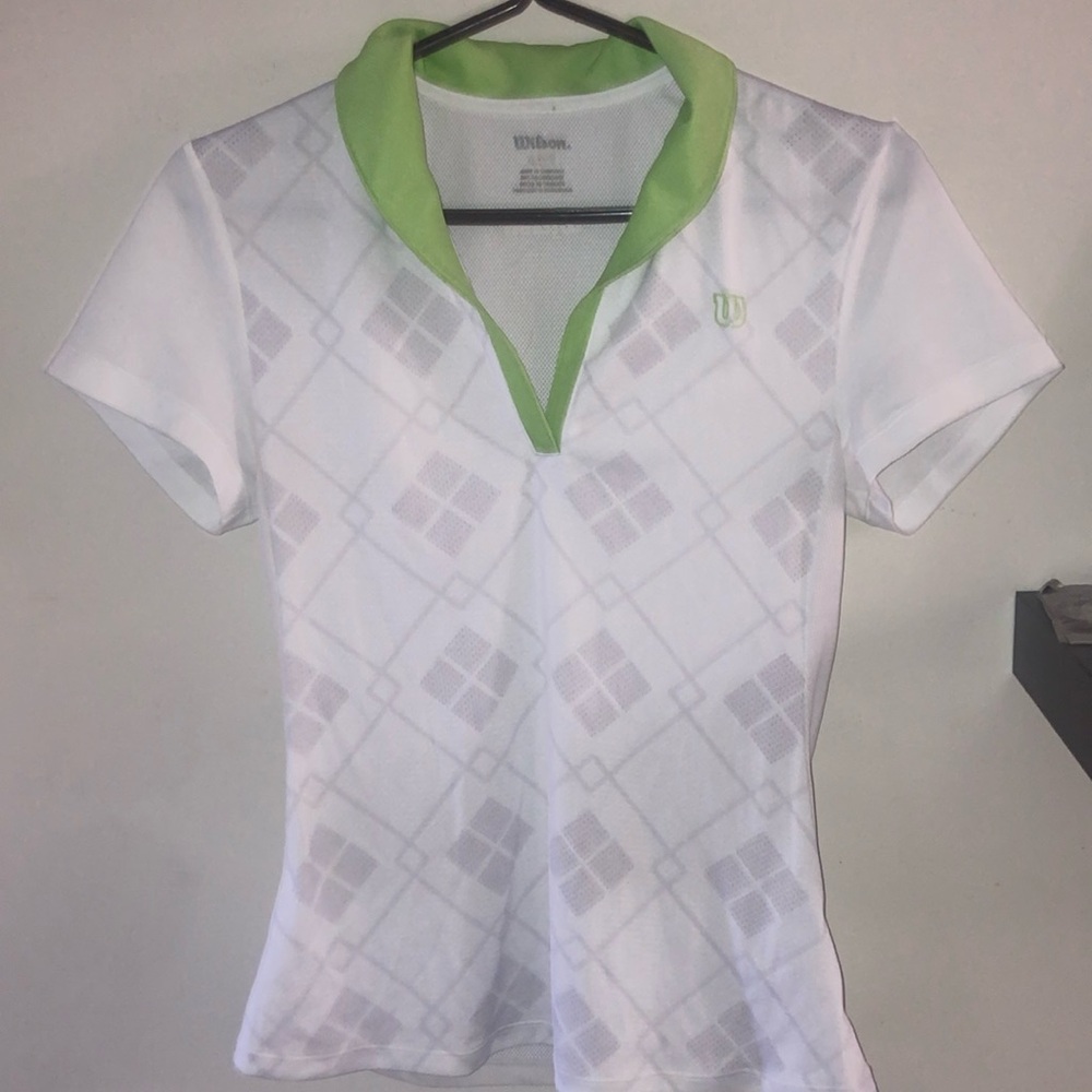 Women’s Wilson Form fitting golf/tennis shirt